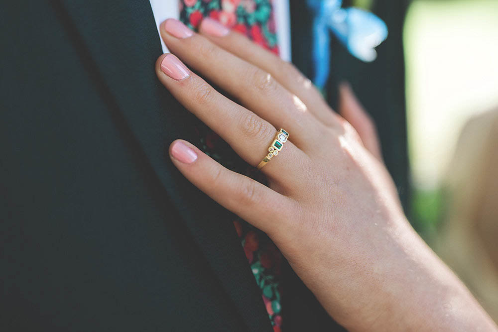 Earthy-West-Coast-Wedding-at-Stanley-Park (17 of 31)