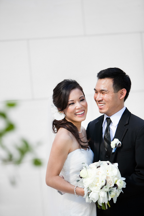 segerstrom center for the arts wedding photo by Jules Bianchi | junebugweddings.com segerstrom center for the arts wedding photo by Jules Bianchi | junebugweddings.com