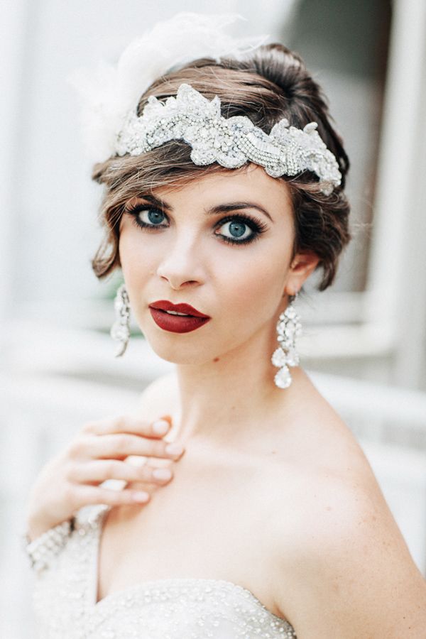 glamourous vintage plum Inspiration photo shoot from Heather Elizabeth Photography | via junebugweddings.com glamourous vintage plum Inspiration photo shoot from Heather Elizabeth Photography | via junebugweddings.com