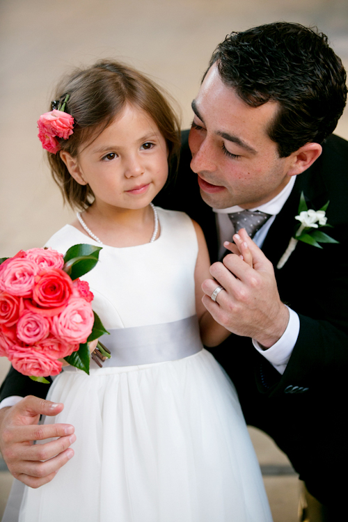grey and coral wedding at Paradise Valley Country Club in Arizona with Photos by Jennifer Bowen Photography | via junebugweddings.com grey and coral wedding at Paradise Valley Country Club in Arizona with Photos by Jennifer Bowen Photography | via junebugweddings.com