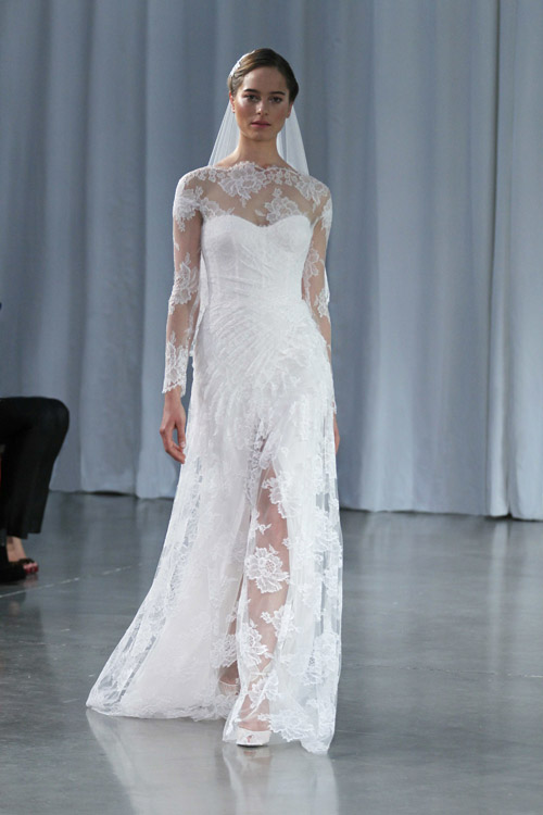 Monique Lhuillier wedding dress from her Fall 2013 bridal collection runway show | via junebugweddings.com Monique Lhuillier wedding dress from her Fall 2013 bridal collection runway show | via junebugweddings.com