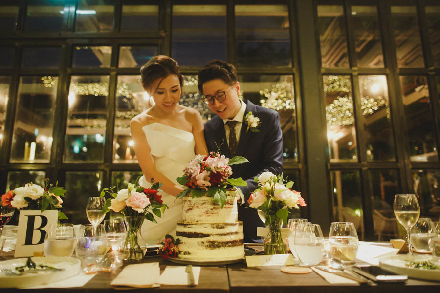 This Outdoor Singapore Wedding is Filled with Modern Elegance Ksana-34