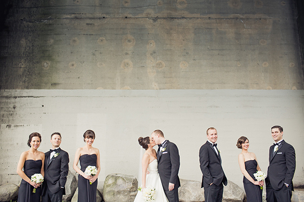 how to achieve a timeless classic bridal party look with photos by Sachin Khona | via junebugweddings.com how to achieve a timeless classic bridal party look with photos by Sachin Khona | via junebugweddings.com
