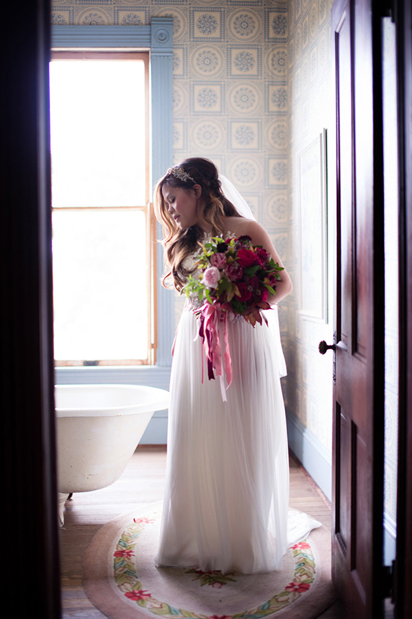 romantic and lush pink wedding, photo by matthew moore photography | via junebugweddings.com romantic and lush pink wedding, photo by matthew moore photography | via junebugweddings.com