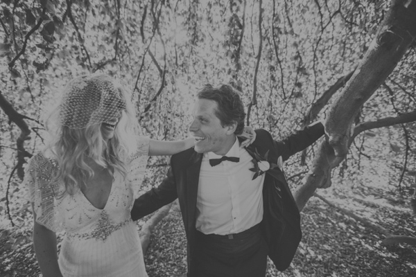 intimate wedding in Florence, Italy, photos by Italian wedding photographers Alessandro and Veronica Roncaglione | via junebugweddings.com intimate wedding in Florence, Italy, photos by Italian wedding photographers Alessandro and Veronica Roncaglione | via junebugweddings.com