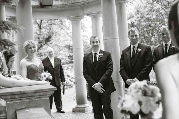 Elegant blush, cream and gray Garden wedding in Atlanta, Georgia, photos by Vue Photography | via junebugweddings.com Elegant blush, cream and gray Garden wedding in Atlanta, Georgia, photos by Vue Photography | via junebugweddings.com