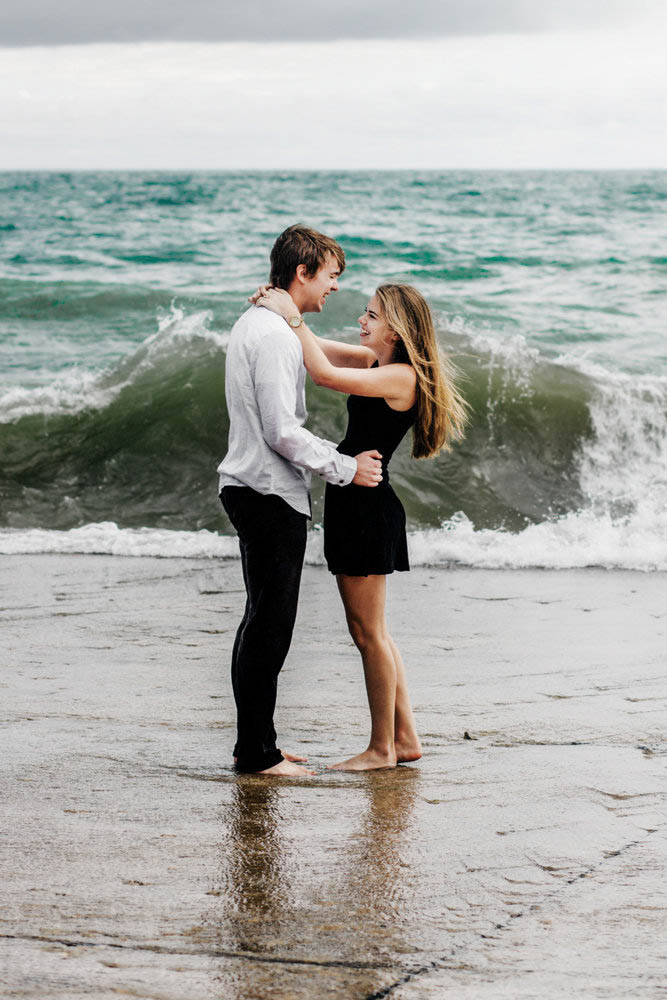 Playful-Downtown-Chicago-Engagement-Photos-Eastlyn-Bright-0025