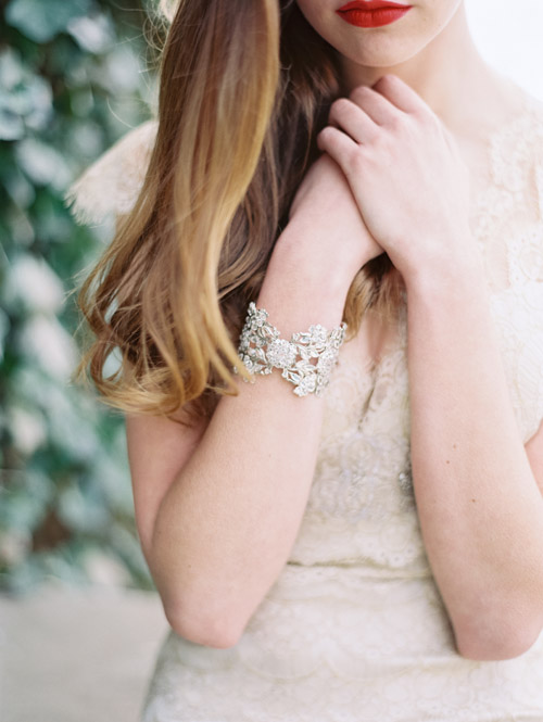 wedding accessories and veils by Enchanted Atelier - Spring 2014 bridal collection | via junebugweddings.com wedding accessories and veils by Enchanted Atelier - Spring 2014 bridal collection | via junebugweddings.com