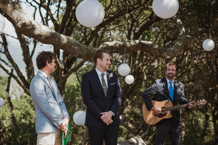 Laid-Back-California-Wedding-at-Home-Helena-and-Laurent-8