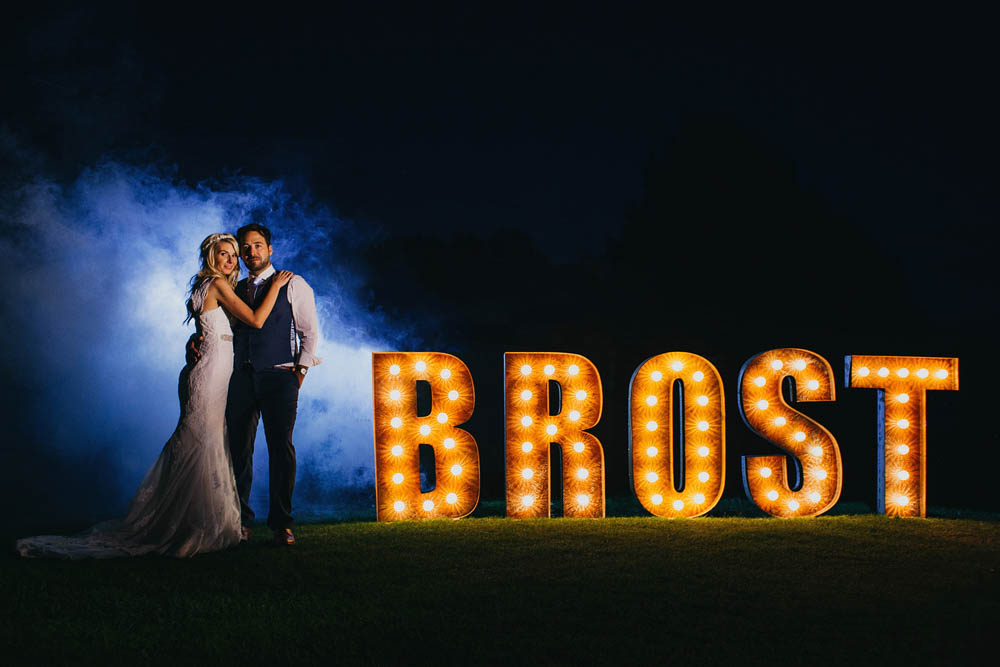 Festive-Warwickshire-Wedding-at-Talton-Lodge (31 of 33)