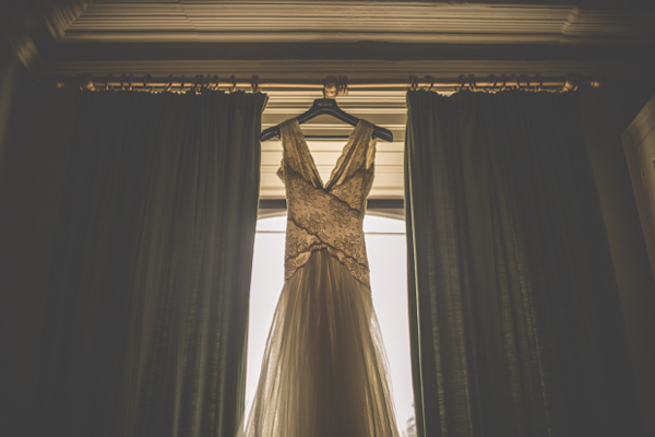 vintage inspired garden wedding in Ireland, photos by Savo Photography | via junebugweddings.com vintage inspired garden wedding in Ireland, photos by Savo Photography | via junebugweddings.com