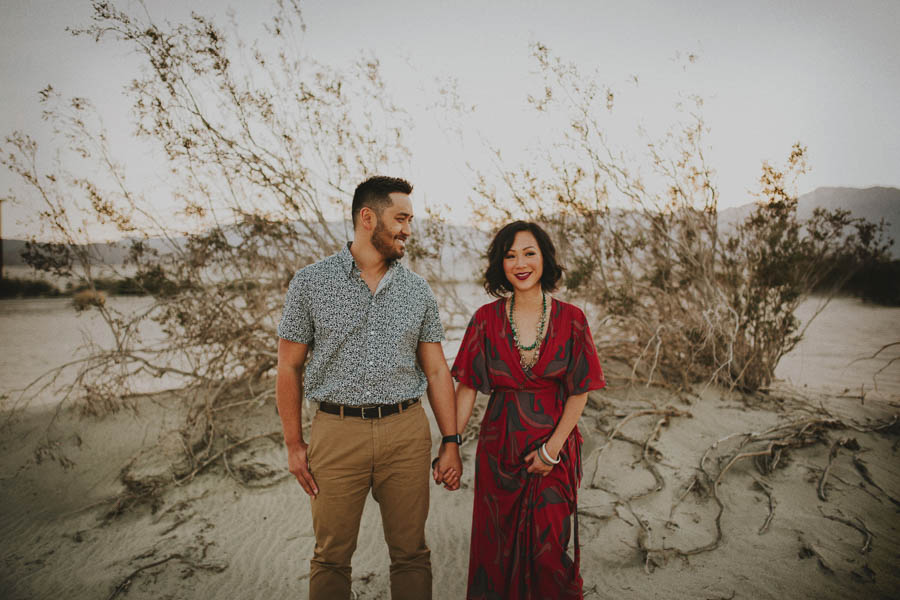Passionately-Romantic-Desert-Anniversar-Shoot-in-Joshua-Tree-Katch-Studios-10