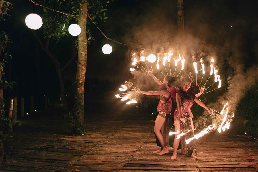 Tropical-Bali-Wedding-at-Bambu-Indah-Eric-Ronald-Photography-150