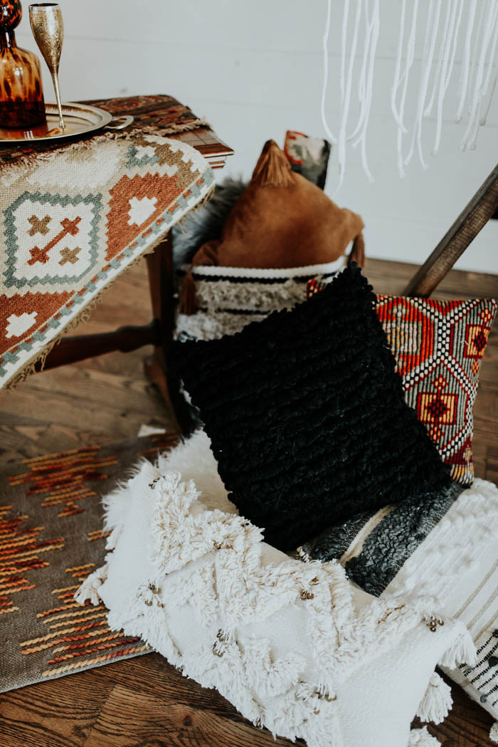 Eclectic Romantic Wedding Inspiration at The Chapel at Southwind Hills Peyton Rainey Photography and Chelsea Denise Photography-52
