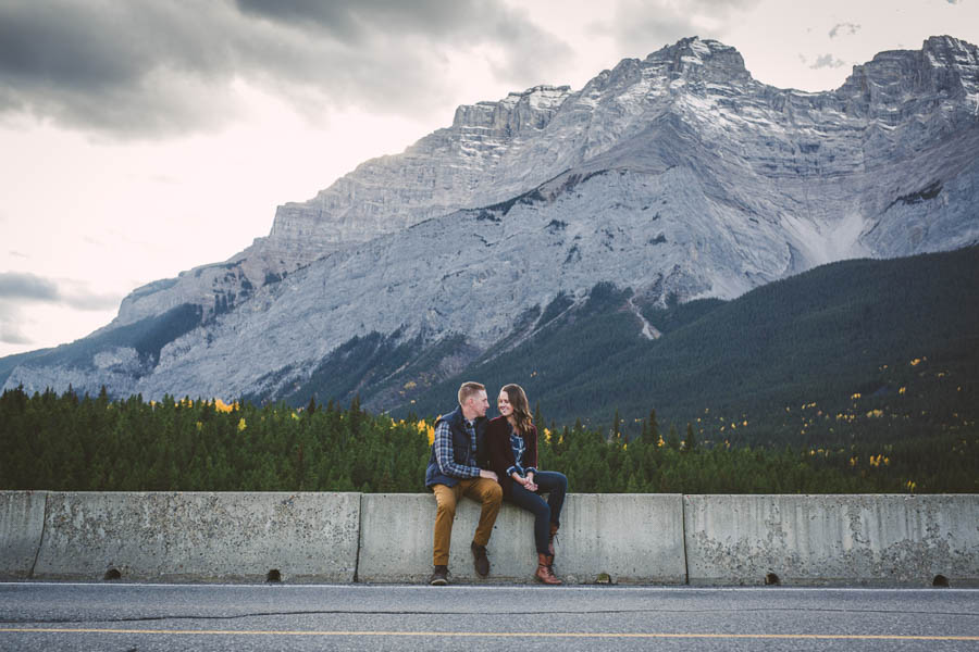Travel-Loving-Engagement-Photos-in-Banff-Terry-Photo-Co-4