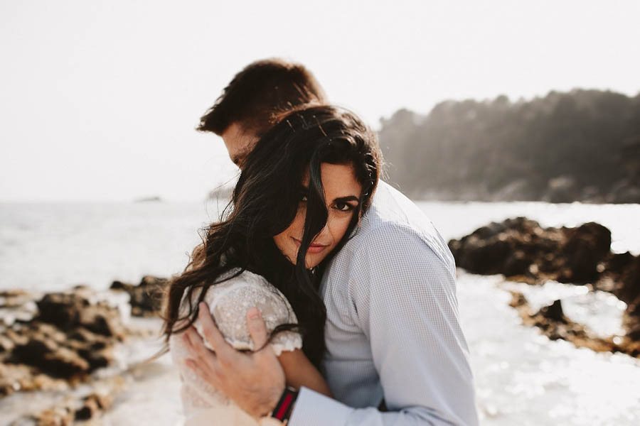 Ethereal-Barcelona-Beach-Wedding-Inspiration-26