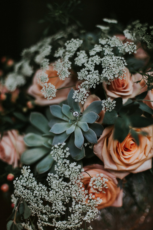 dreamy-coral-and-mint-missouri-wedding-in-the-woods-30