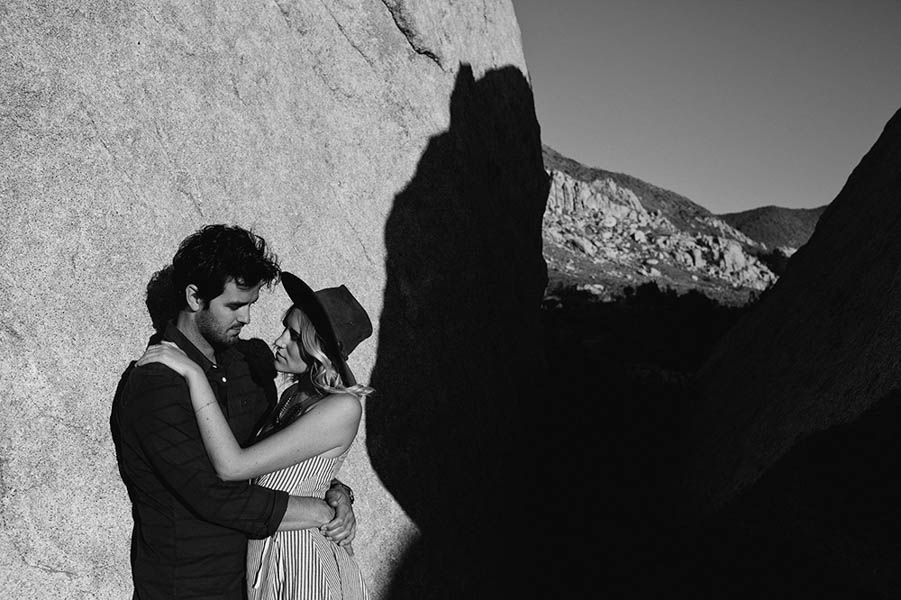 Intimate-Joshua-Tree-Engagement-Photos-Dustin-Cantrell-7