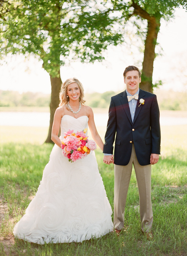 cheerful Texas wedding by Lavender Joy Weddings with photos by Taylor Lord Photography | via junebugweddings.com cheerful Texas wedding by Lavender Joy Weddings with photos by Taylor Lord Photography | via junebugweddings.com