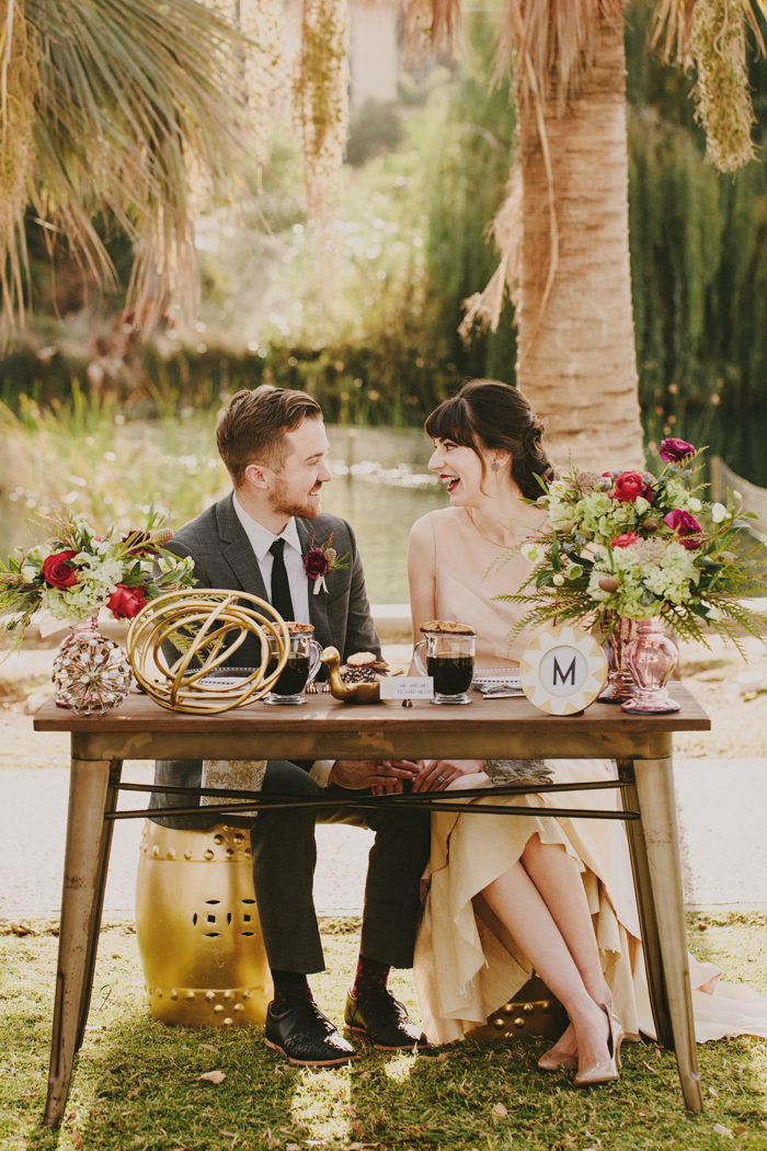 creative-blush-wedding-inspiration-at-echo-park-lake-9