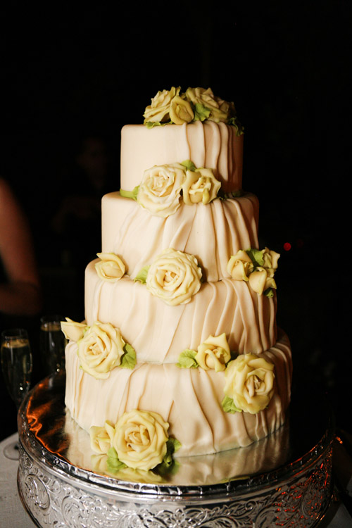 Rustic California Italian villa inspired wedding by Belathee Photography | via junebugweddings.com Rustic California Italian villa inspired wedding by Belathee Photography | via junebugweddings.com