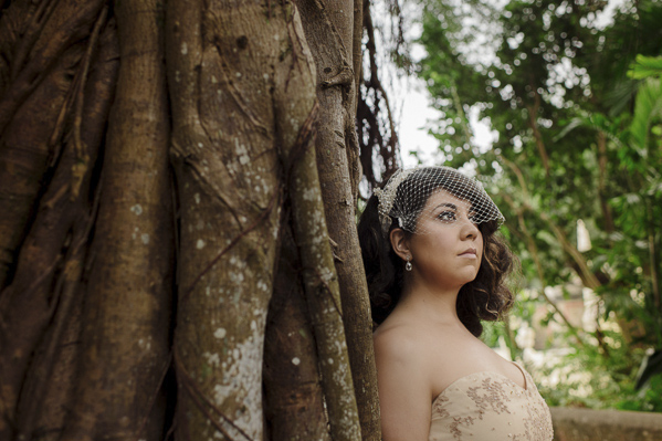 vintage wedding at Vizcaya Museum and Gardens, Florida, photo by Maloman Studios | via junebugweddings.com vintage wedding at Vizcaya Museum and Gardens, Florida, photo by Maloman Studios | via junebugweddings.com