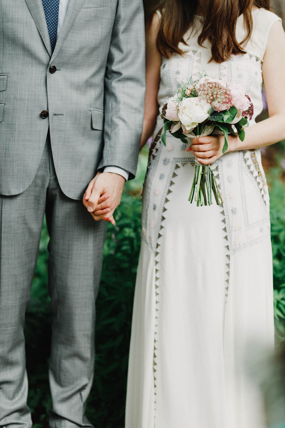 Early-Summer-Wedding-The-Willows-Inn-Michele-M-Waite (18 of 28)