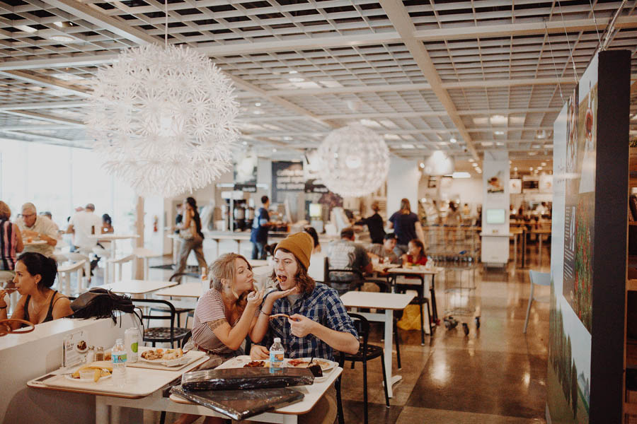 these-ikea-engagement-photos-are-as-sweet-as-they-are-unique-28