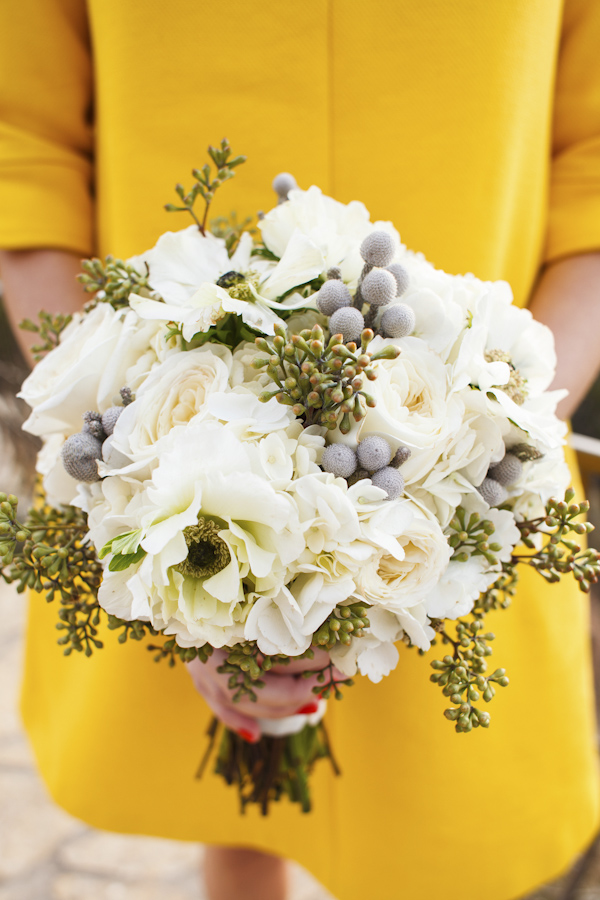 yellow and gray elopement wedding in Austin, Texas - Jake Holt Photography | via junebugweddings.com yellow and gray elopement wedding in Austin, Texas - Jake Holt Photography | via junebugweddings.com