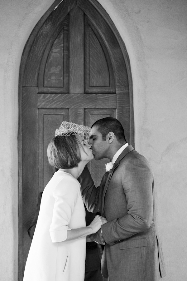 yellow and gray elopement wedding in Austin, Texas - Jake Holt Photography | via junebugweddings.com yellow and gray elopement wedding in Austin, Texas - Jake Holt Photography | via junebugweddings.com