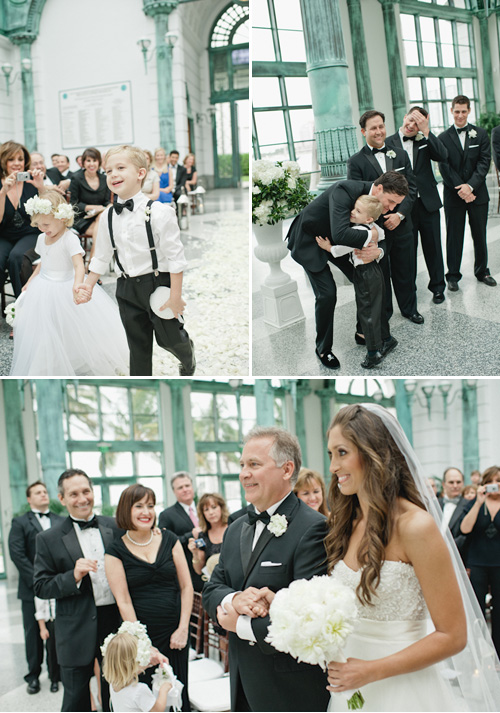 white on white wedding at the historic Flagler Museum in Palm Beach, Florida - photos by Bee Photographie white on white wedding at the historic Flagler Museum in Palm Beach, Florida - photos by Bee Photographie