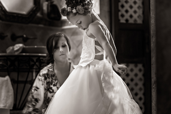 flower girl dress, photo by Zasil Studio | via junebugweddings.com flower girl dress, photo by Zasil Studio | via junebugweddings.com