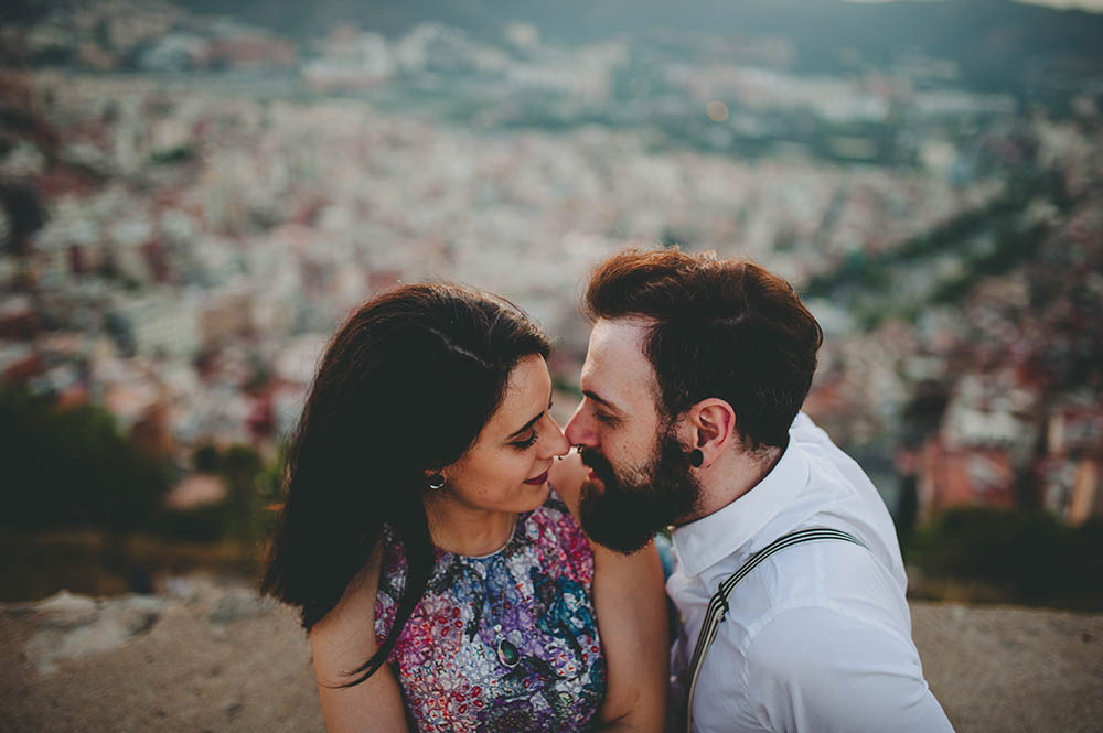 Edgy-Spanish-Engagement-Shoot-in-Barcelona-Dallas-Kolotylo-Photography (16 of 27)