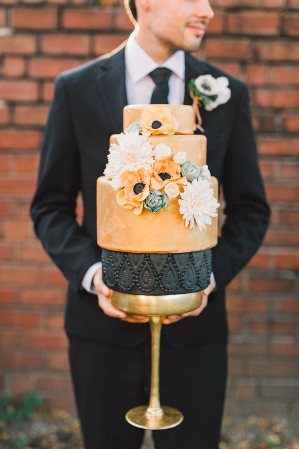 halloween inspired wedding cake