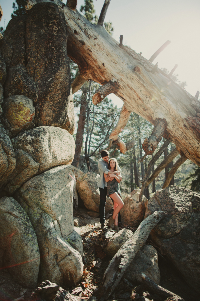 casually-cute-big-bear-lake-engagement-8