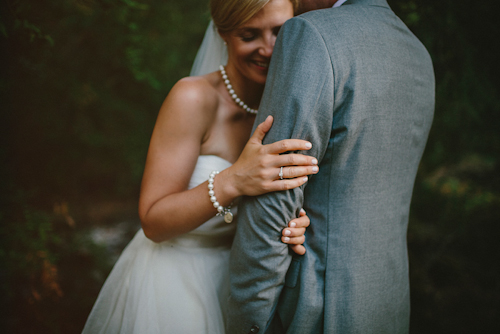 classic and elegant vineyard wedding at Calistoga Ranch, CA with photos by Perspective Eye Photographer | junebugweddings.com classic and elegant vineyard wedding at Calistoga Ranch, CA with photos by Perspective Eye Photographer | junebugweddings.com