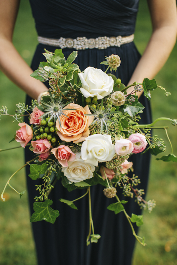 navy and pink garden wedding in Ohio, photo by Ely Brothers | via junebugweddings.com navy and pink garden wedding in Ohio, photo by Ely Brothers | via junebugweddings.com
