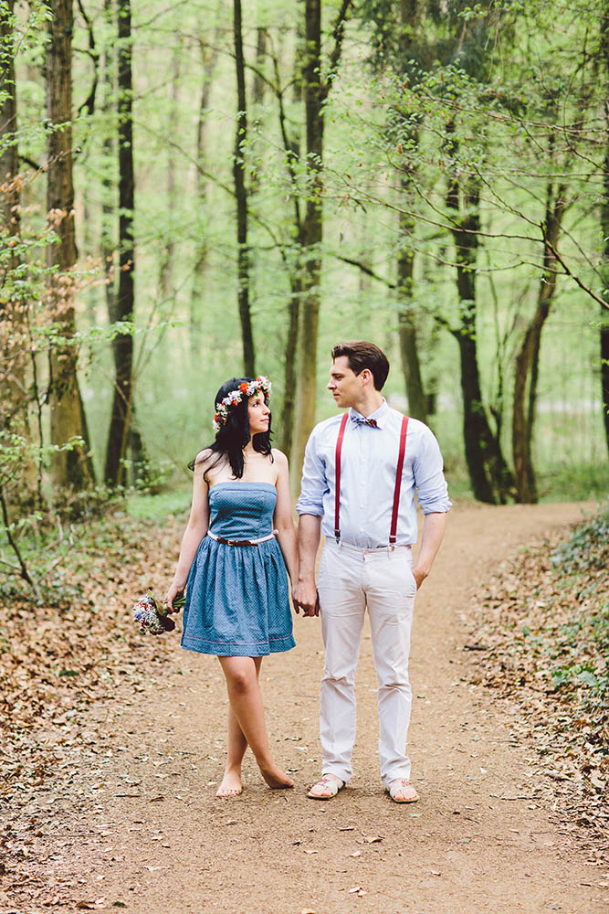 Springtime-Engagement-Woods-Cornelia-Lietz (16 of 21)