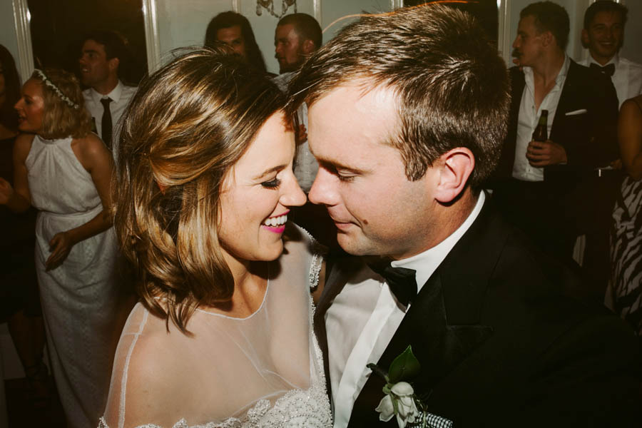 Elegant Green and White Queensland Wedding at Gabbinbar Homestead Edwina Robertson-23