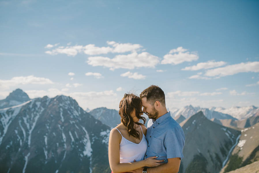 Surprise-Helicopter-Proposal-Icefields-Parkway-Darren-Roberts (7 of 24)