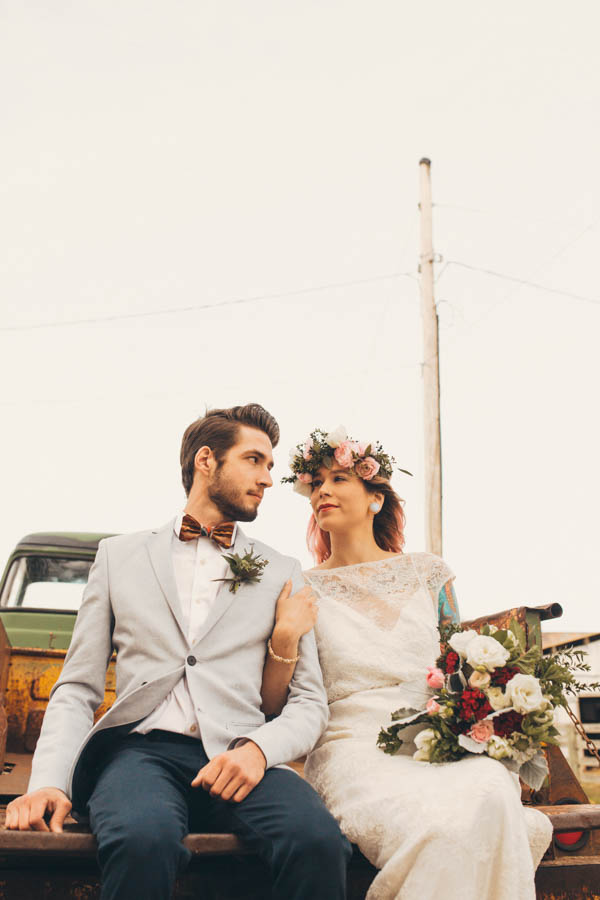 Alternative-Ohio-Wedding-Inspiration-The-Portos-31