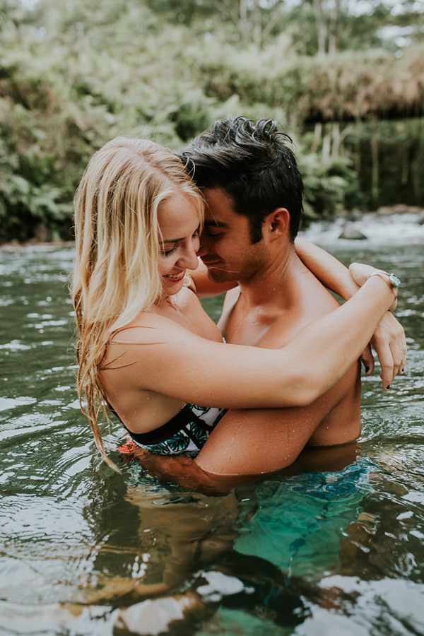 cuties-took-dip-waterfall-hawaii-engagement-photos-15