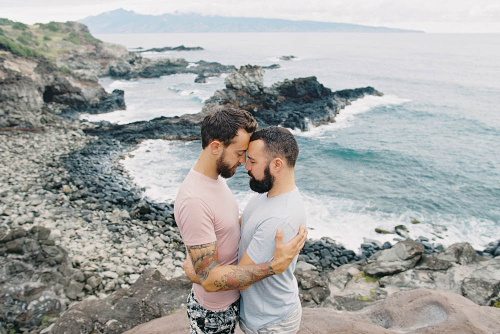 Romantic-Maui-Honeymoon-Session (8 of 19)