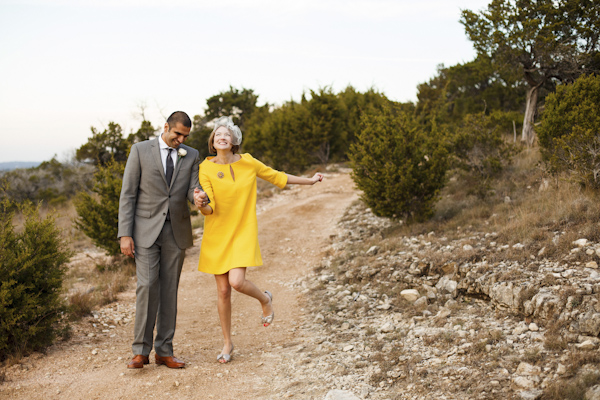 yellow and gray elopement wedding in Austin, Texas - Jake Holt Photography | via junebugweddings.com yellow and gray elopement wedding in Austin, Texas - Jake Holt Photography | via junebugweddings.com