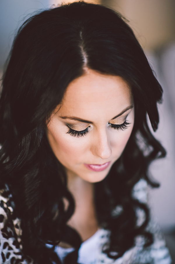 romantic wedding at Bridges Restaurant in Vancouver, BC, photo by Dallas Kolotylo Photography | via junebugweddings.com romantic wedding at Bridges Restaurant in Vancouver, BC, photo by Dallas Kolotylo Photography | via junebugweddings.com