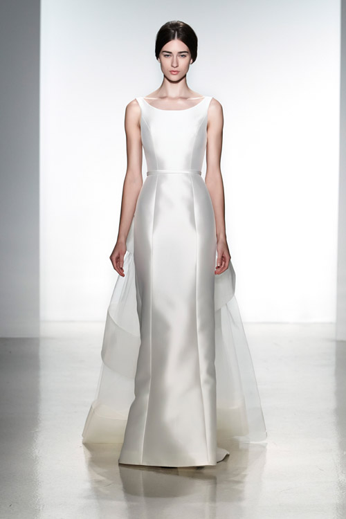 Amsale wedding dress from the Spring 2014 bridal collection | via junebugweddings.com Amsale wedding dress from the Spring 2014 bridal collection | via junebugweddings.com