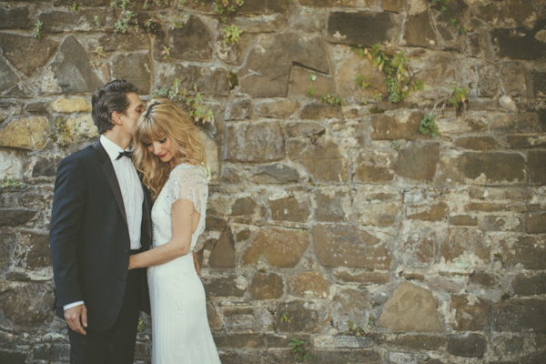 intimate wedding in Florence, Italy, photos by Italian wedding photographers Alessandro and Veronica Roncaglione | via junebugweddings.com intimate wedding in Florence, Italy, photos by Italian wedding photographers Alessandro and Veronica Roncaglione | via junebugweddings.com