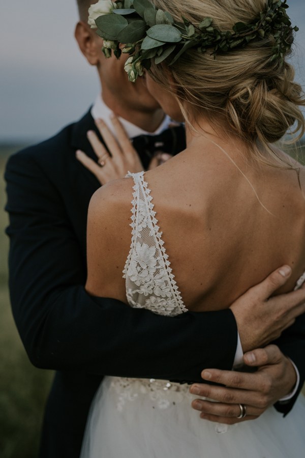 copper-and-rose-gold-wedding-at-the-stone-cellar-37
