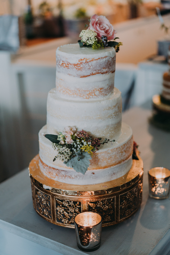 sweet-pastel-texas-wedding-at-one-eleven-east-34