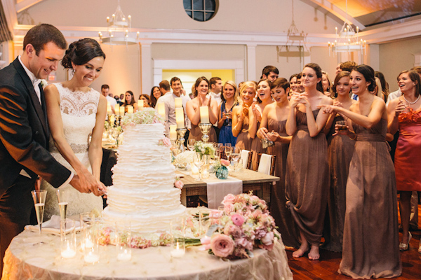 classic southern wedding in Atlanta, photo by Vue Photography | via junebugweddings.com classic southern wedding in Atlanta, photo by Vue Photography | via junebugweddings.com